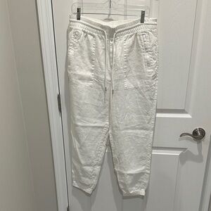 Athleta Women’s White Joggers